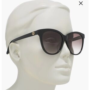 Stylish Black Sunglasses